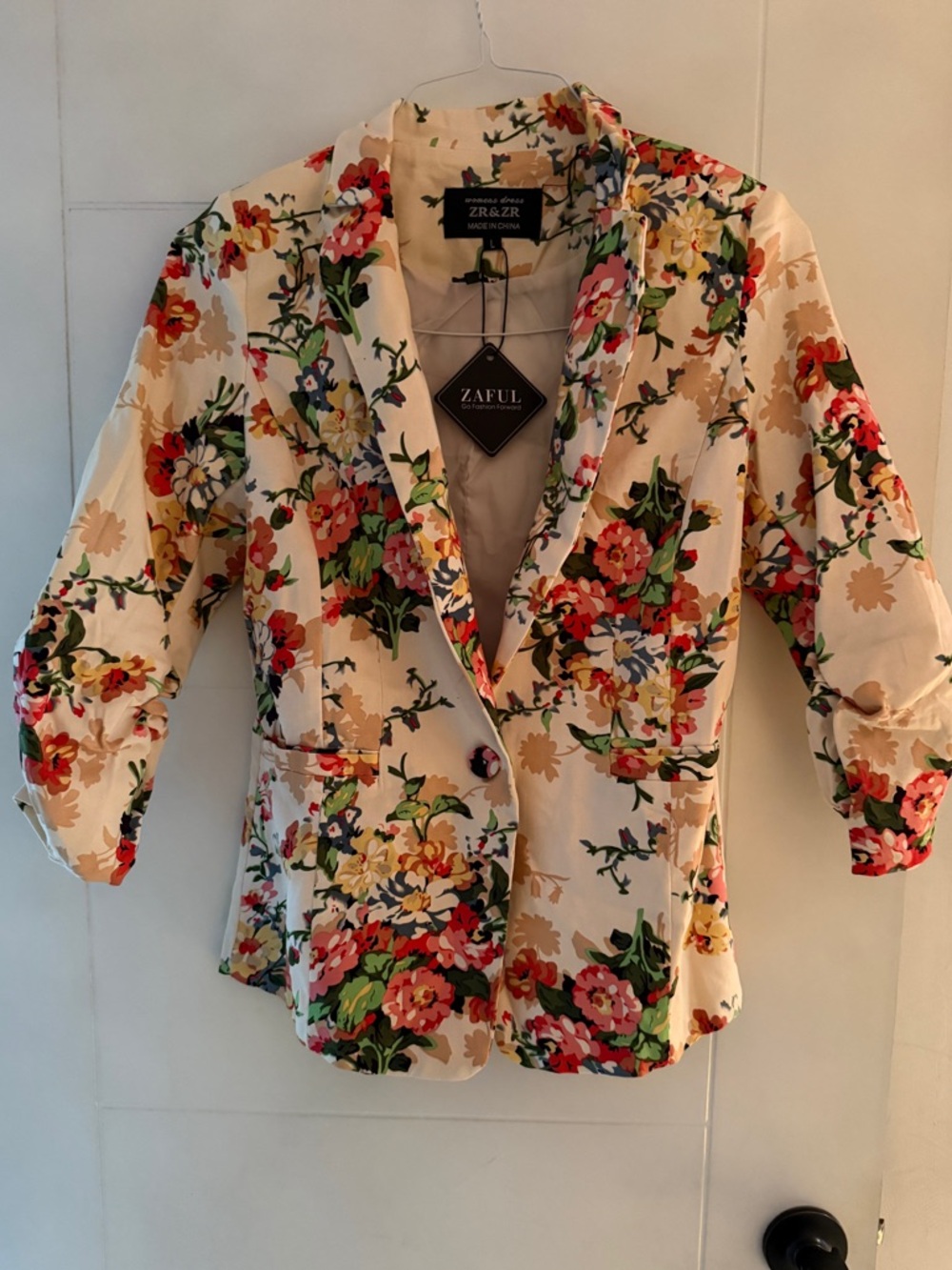 Zaful Floral Cream Blazer with Multicolor Blooms